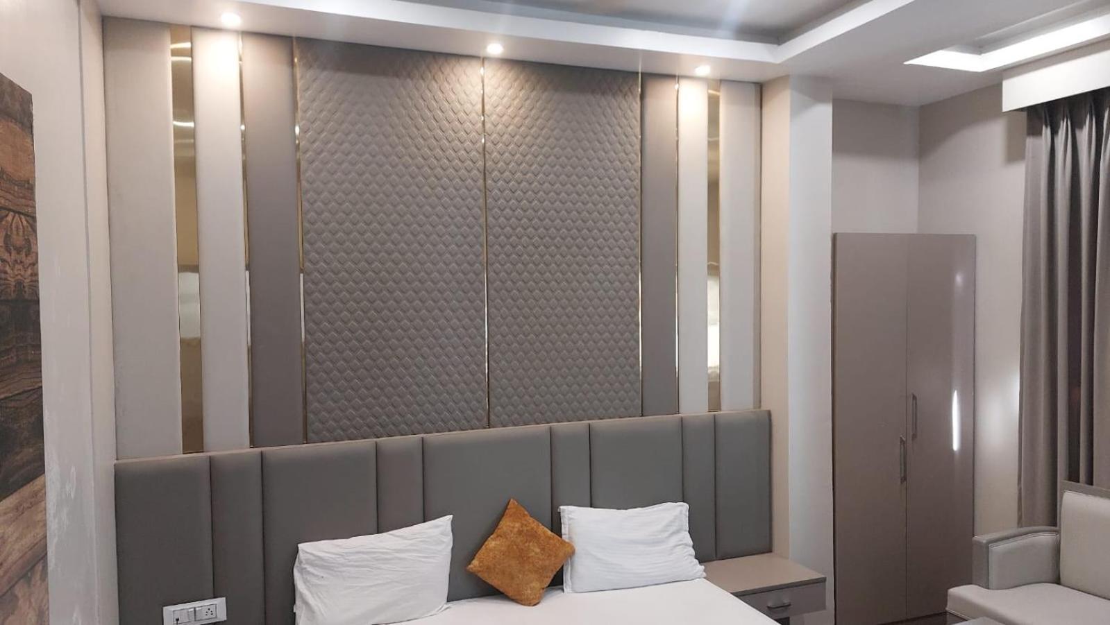 Hotel Rajshree Tanakpur 외부 사진