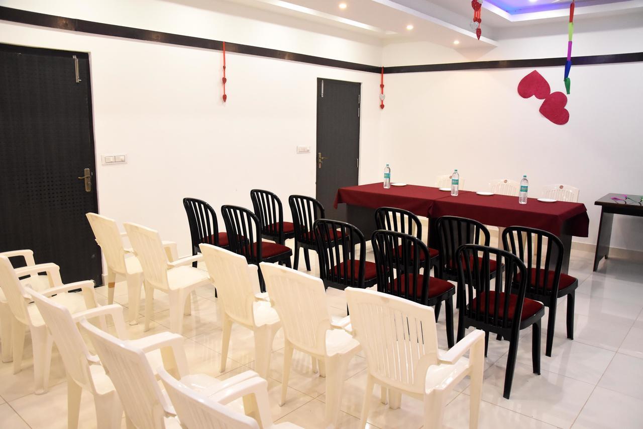 Hotel Rajshree Tanakpur 외부 사진